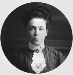 художник Мария Николаевна Елгаштина