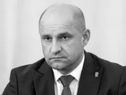 Полпред А. Жога